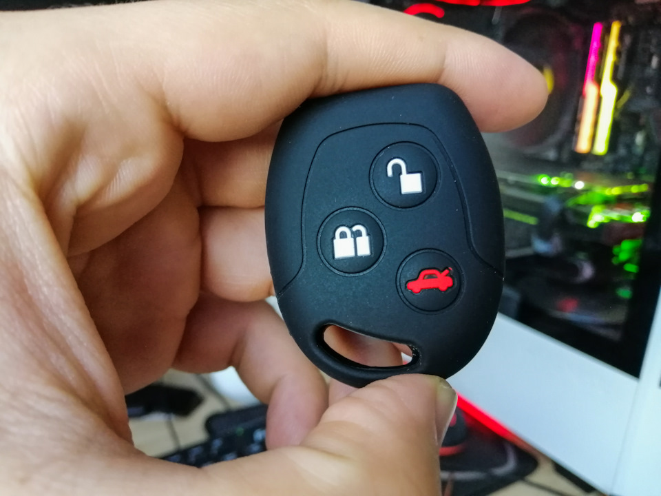 Оновлення дверного ключа FORD 1