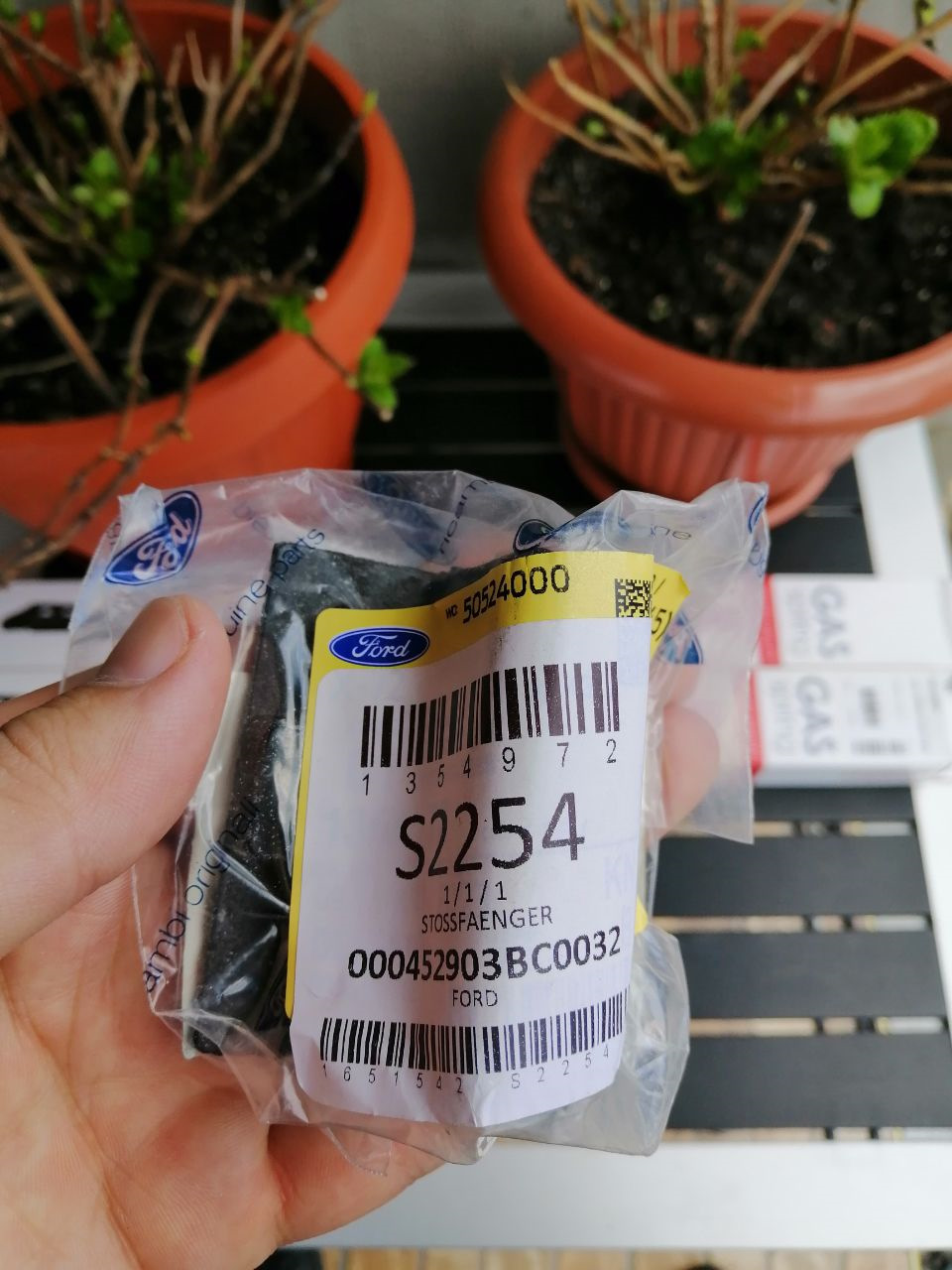Заміна відбійників та газових упорів багажника (підсумок після 1800км) 4