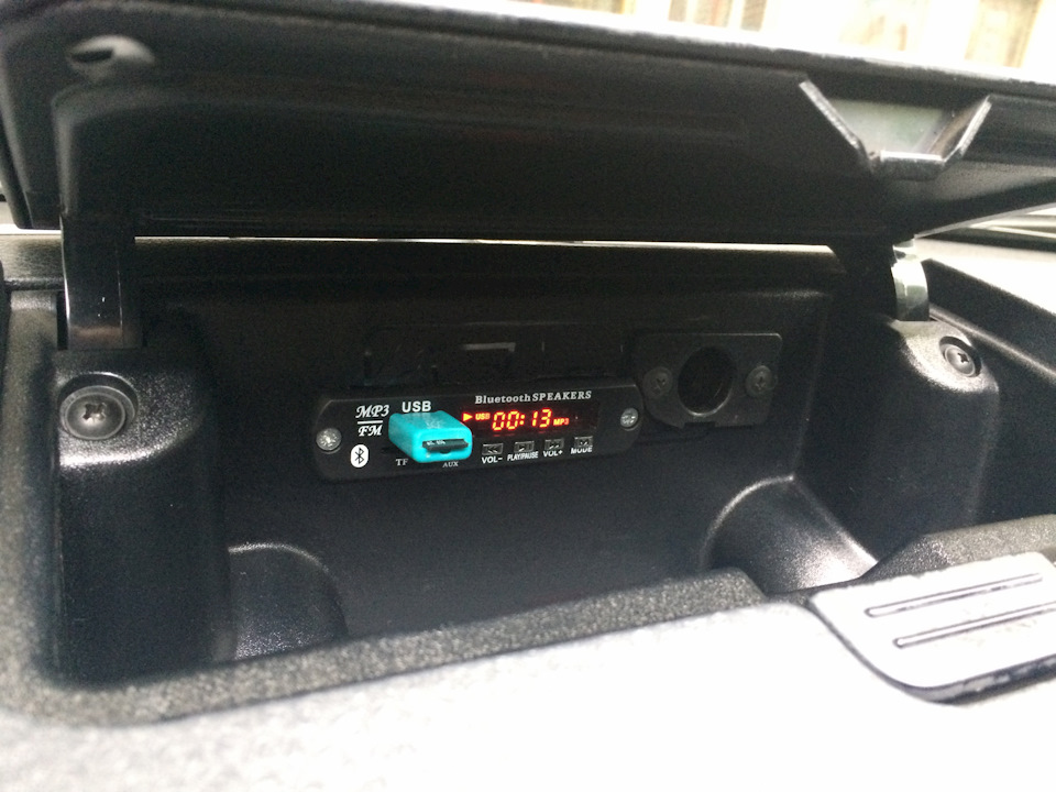 Моя переробка CD6000 під USB та bluetooth 1