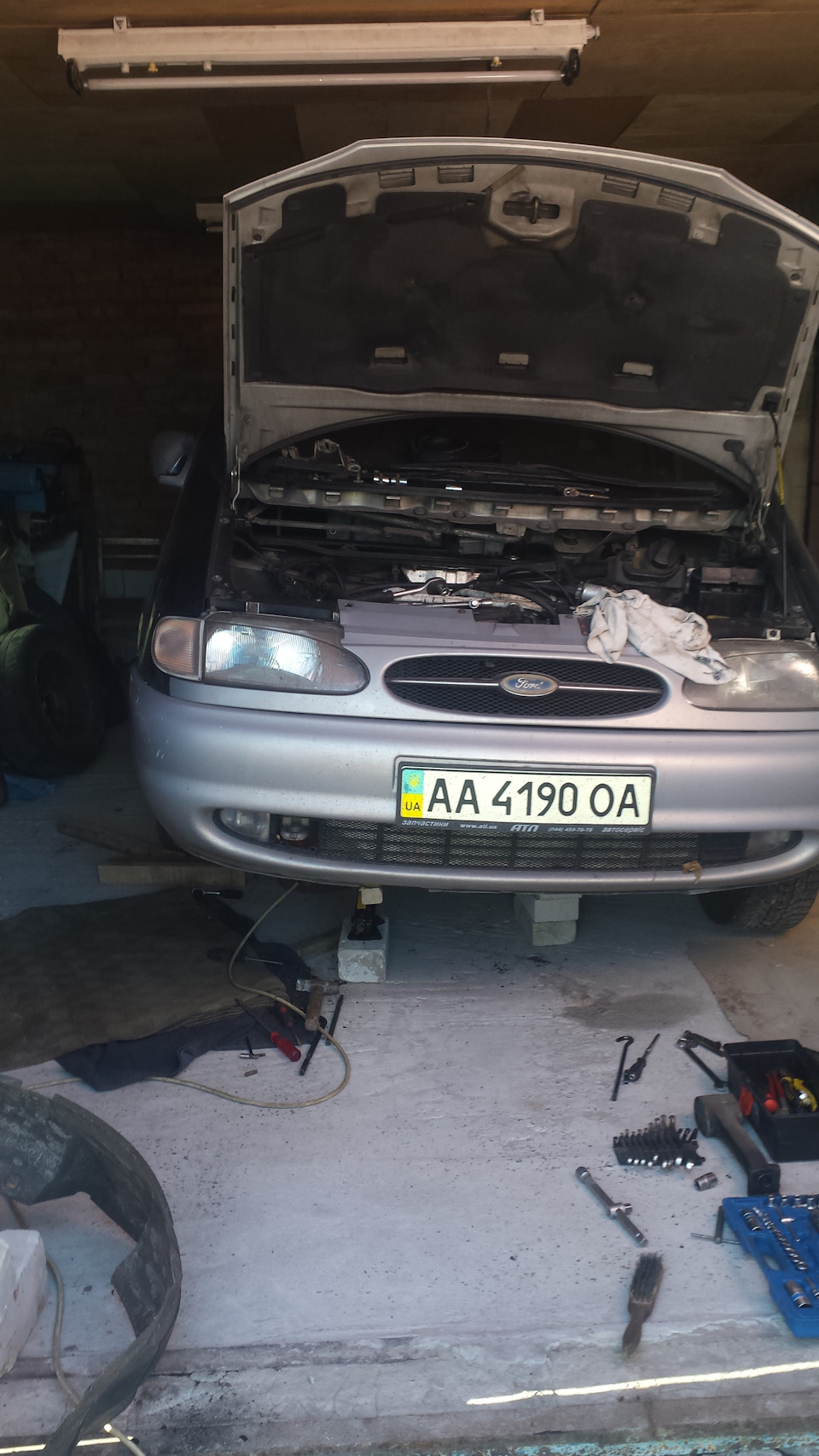 заміна помпи на 2,8 VR6 1