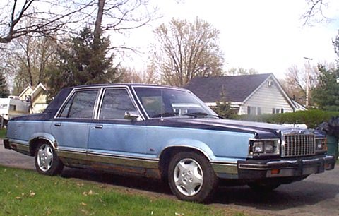 Ford Granada Ghia 3