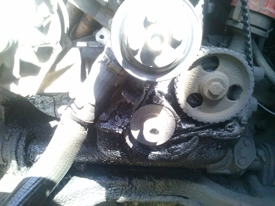 Сальник коленвала 4
