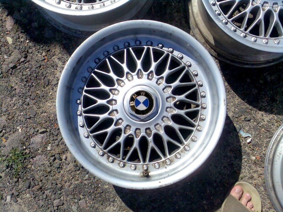 Продам ніштяк BMW BBS RC 090 R17 ET20 8J 2
