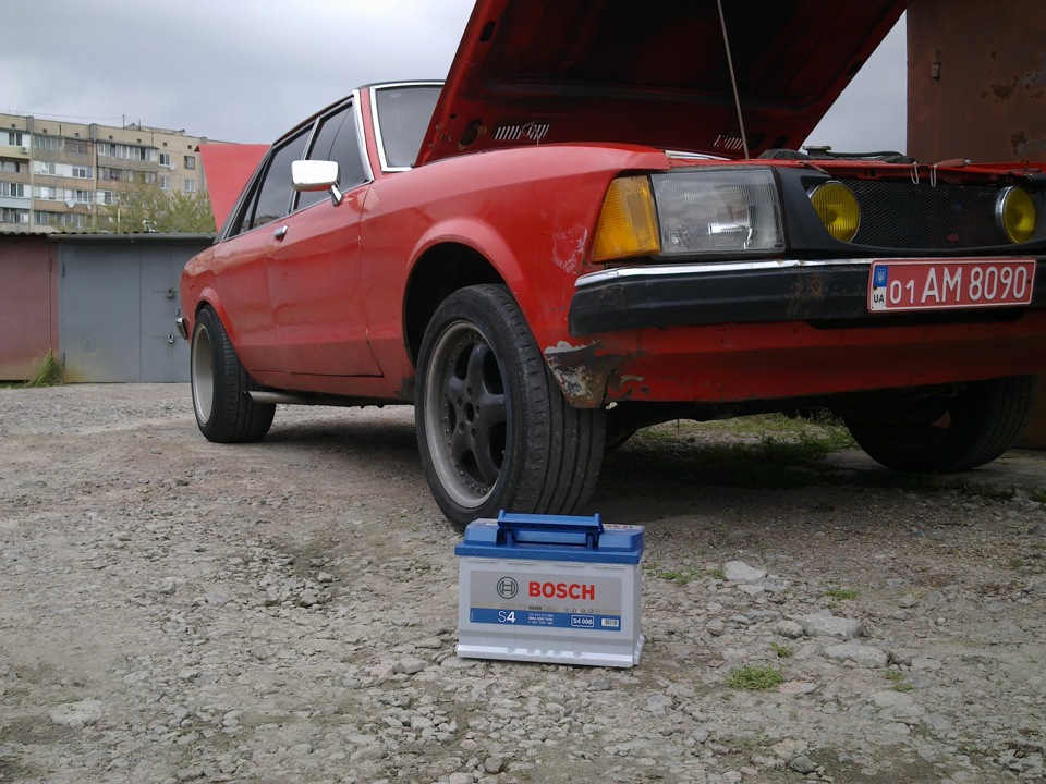 Акумулятор Bosch S4: 2