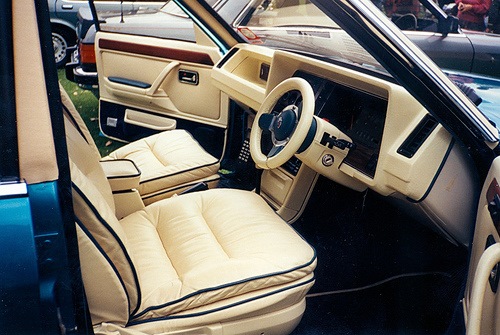 Ford Granada Ghia X 1