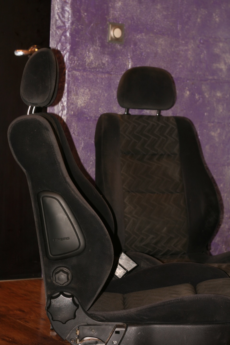 Сідухи Recaro 2