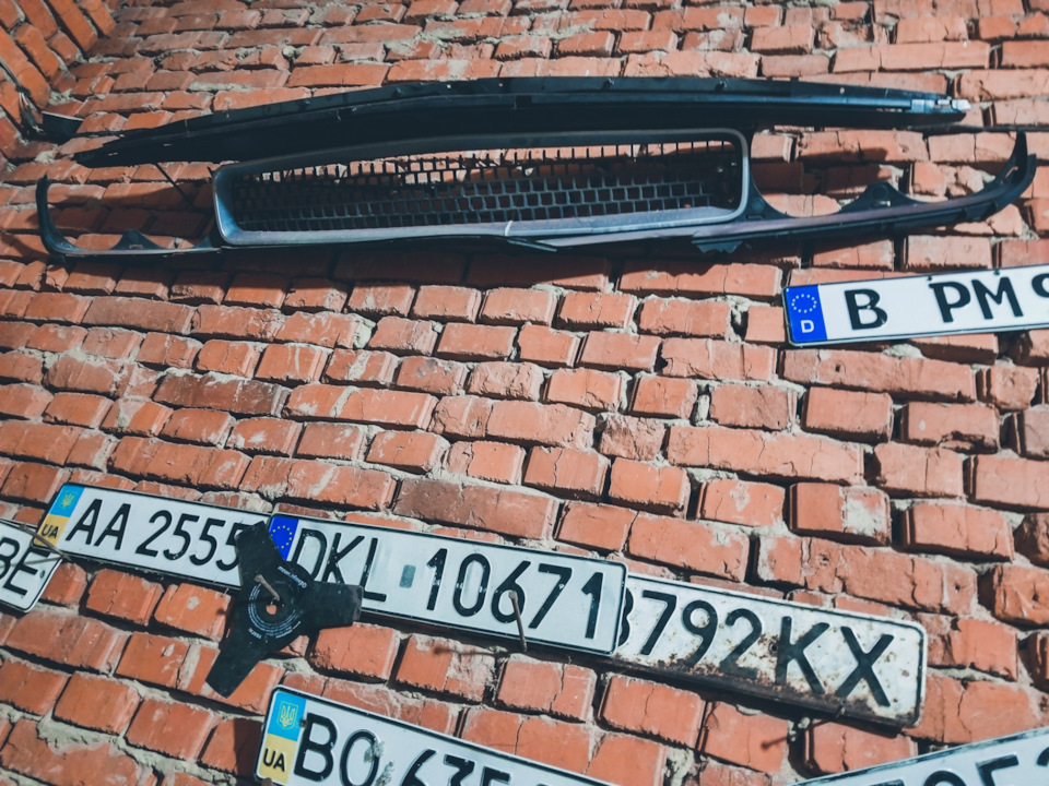 NEW комплект крил, грати Dodge challenger 5