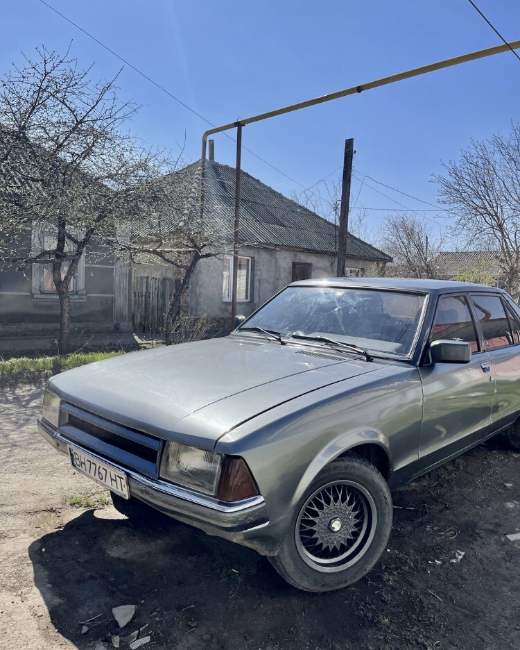 Ford у продажу, новий власник вирішив його продати. 1