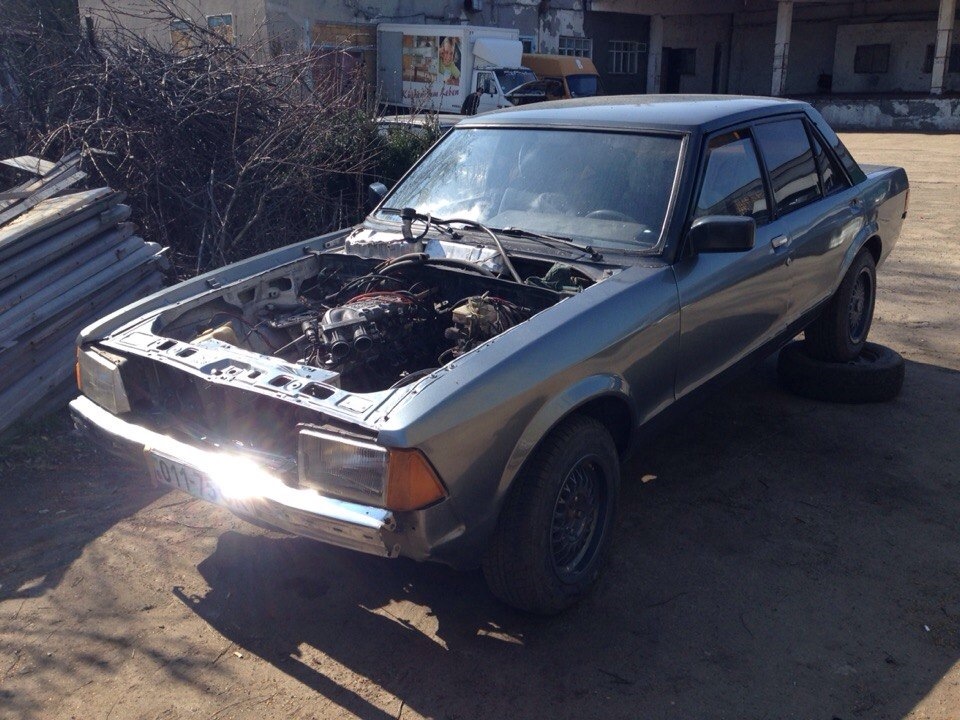 Заміна двигуна на 2.9 EFI від Ford Scorpio 4