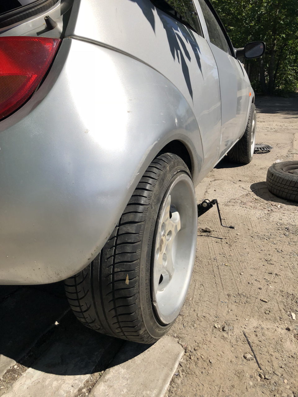 Куди ж без катків то ... R16 4