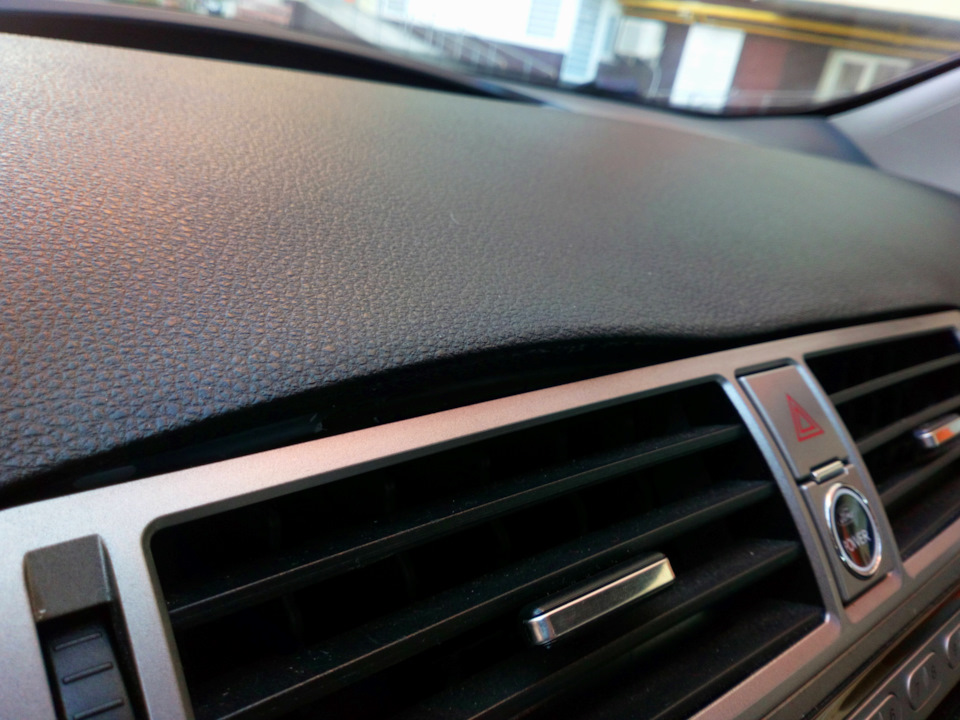 Ремонт обшивки передньої панелі Ford Kuga 1 1