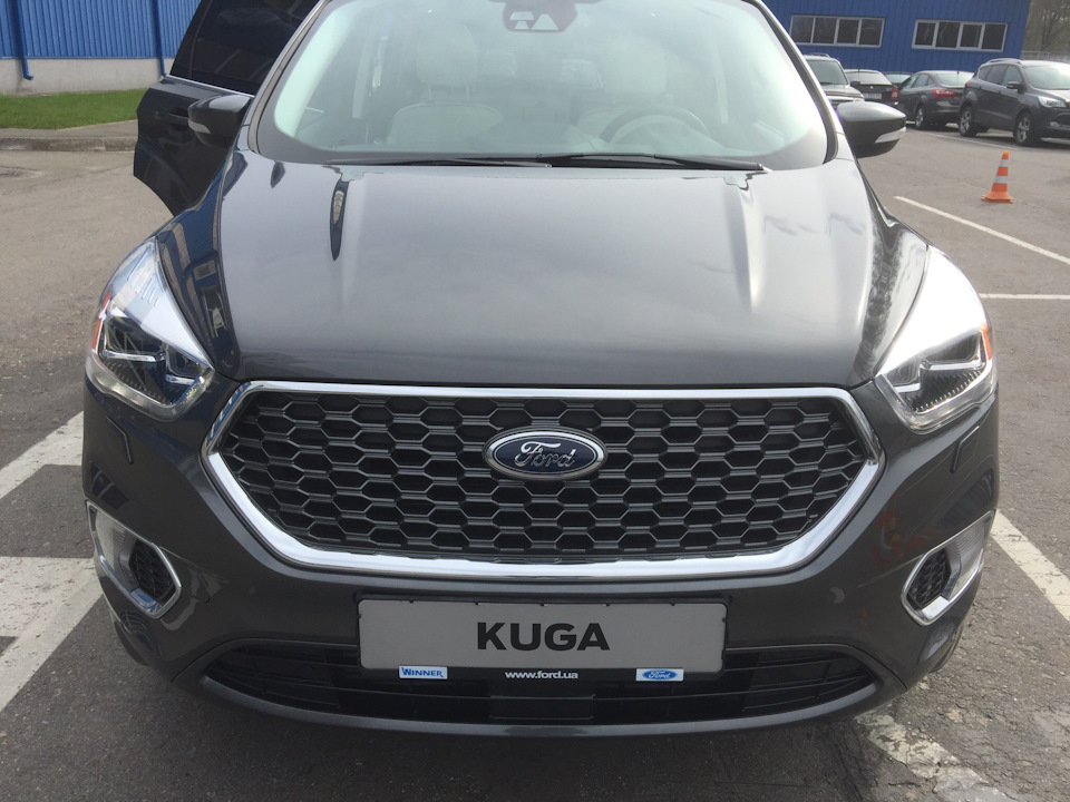 Презентація Kuga 2 Vignale 1