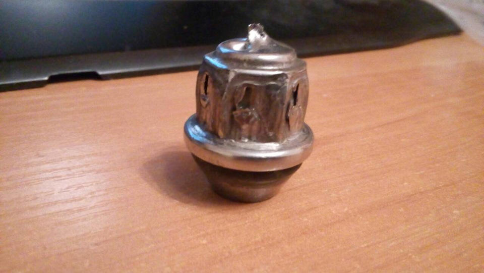 Покупка лиття з датчиками тиску та італійські гайки 2