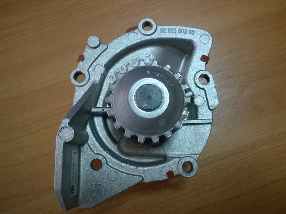 Водяний насос для FORD Kuga 2013-, Двигун 2.0L Duratorq CR TC (140PS) - DW10C 5