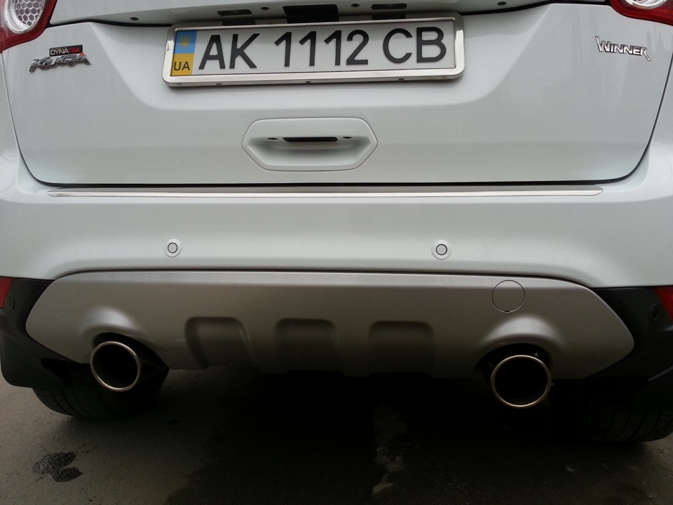 FOX Exhaust 2