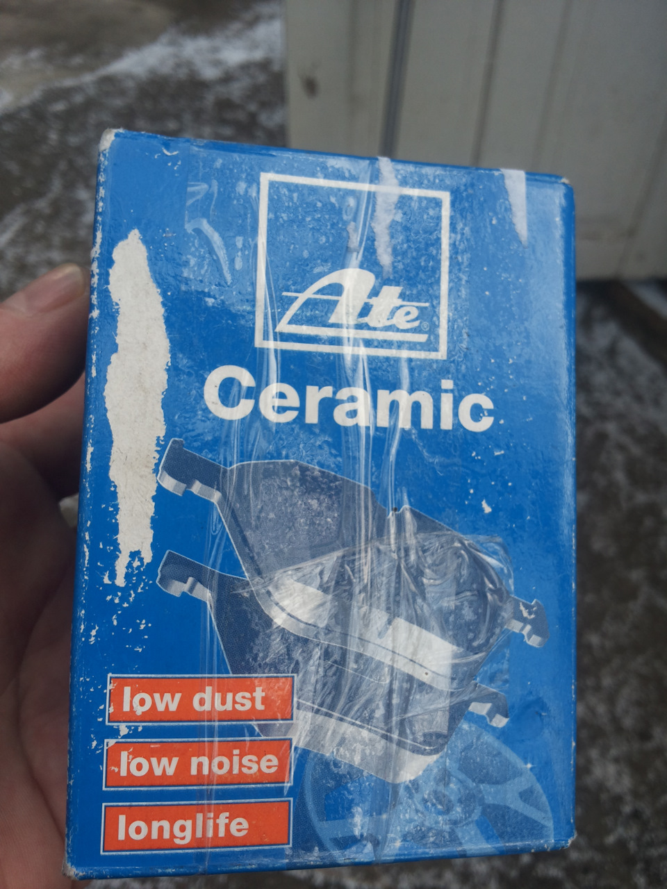 Задні диски АТЕ та колодки АТЕ ceramic. 1