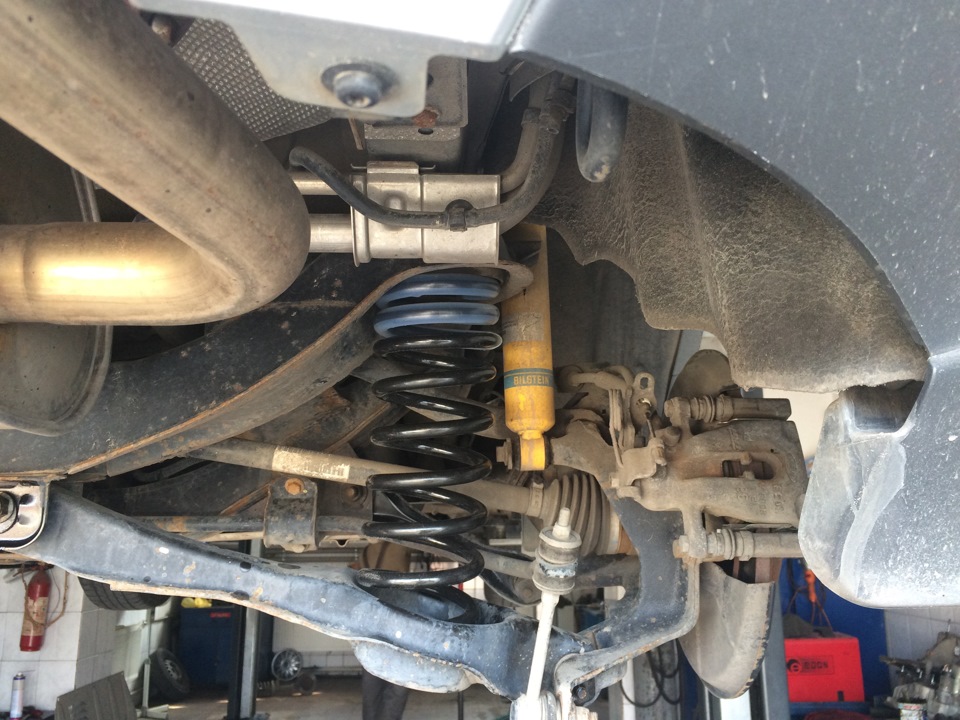 Lowering spring - Eibach -30mm 3