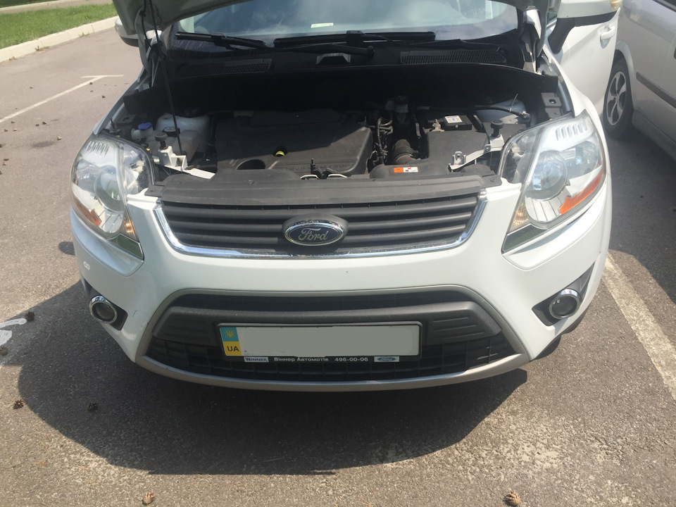 Заміна ламп габаритів Ford Kuga 2.0 TDI 4