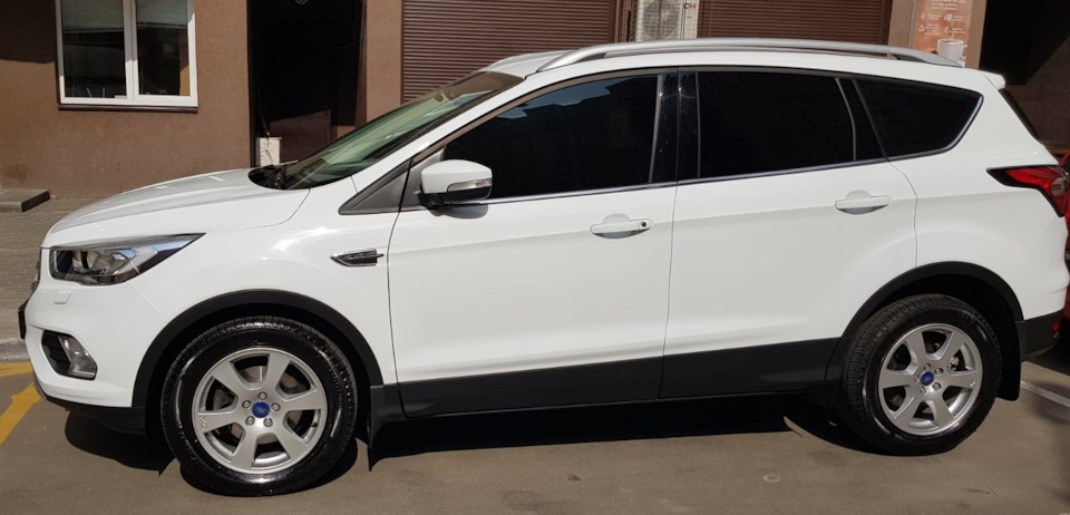 Лити диски на Кугу від Volvo XC 60 1