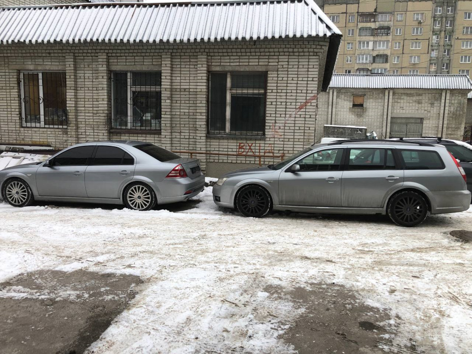 Mondeo ST220 2005 у кузові універсал на запчастини 3