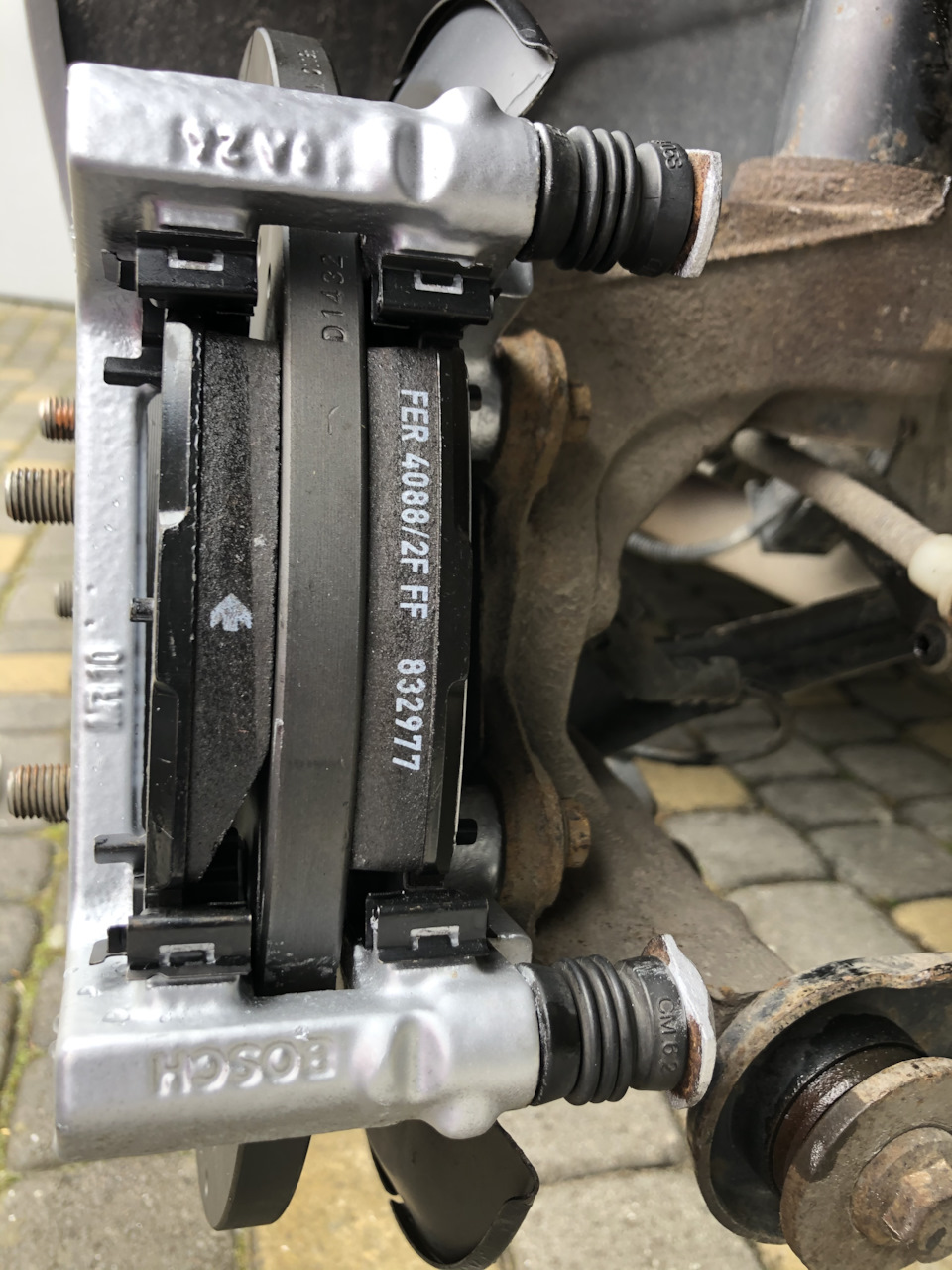 Нові задні гальма Rotinger + заміна мастила в ДВС + нова гума Michelin PS4 225/40/18 4