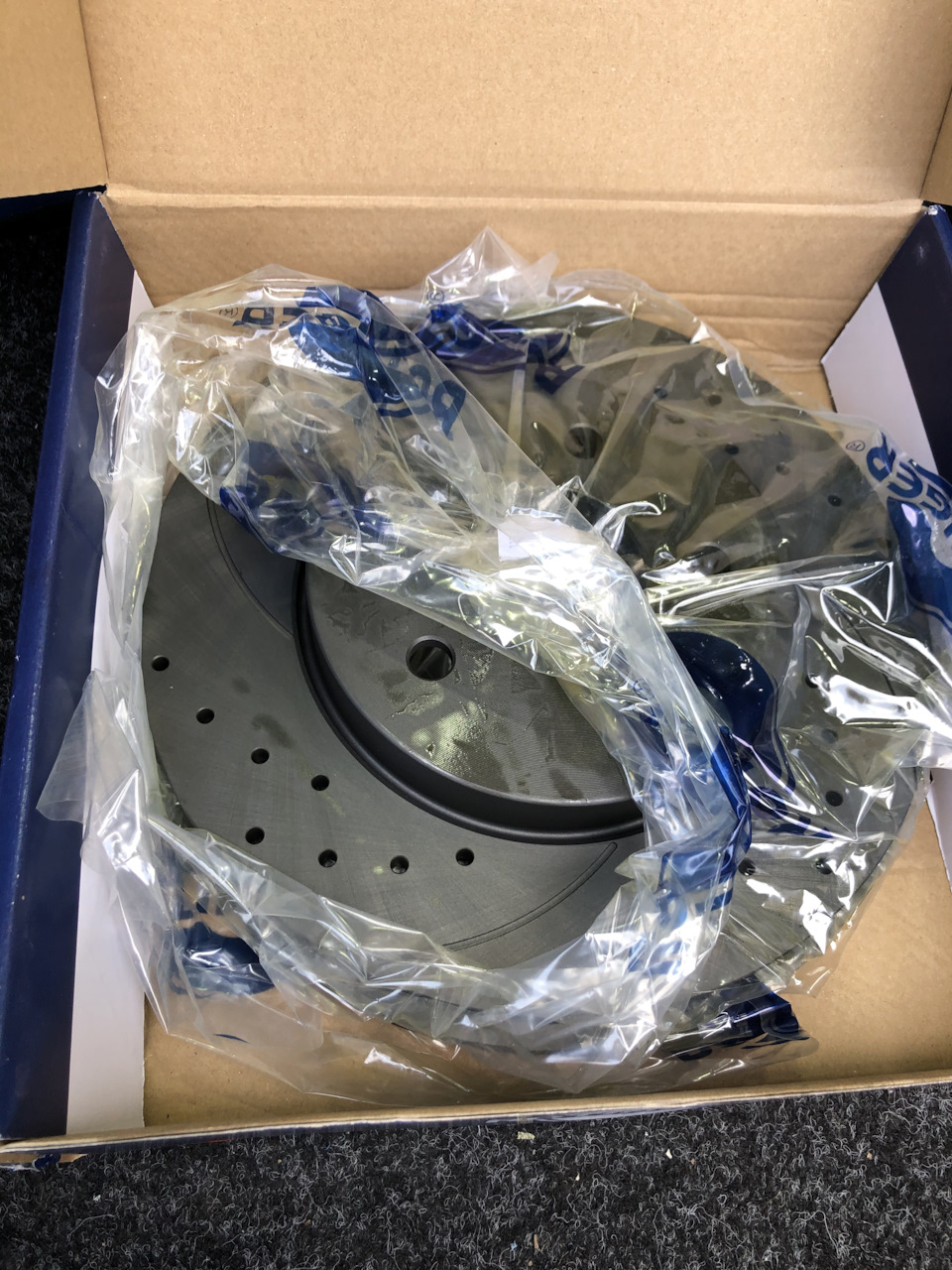 Нові задні гальма Rotinger + заміна мастила в ДВС + нова гума Michelin PS4 225/40/18 3