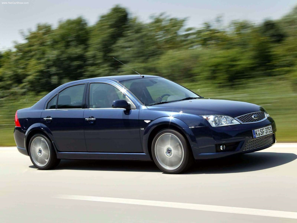 Шильдики V6 на крилах, гальмівна рідина ATE TYP 200 2