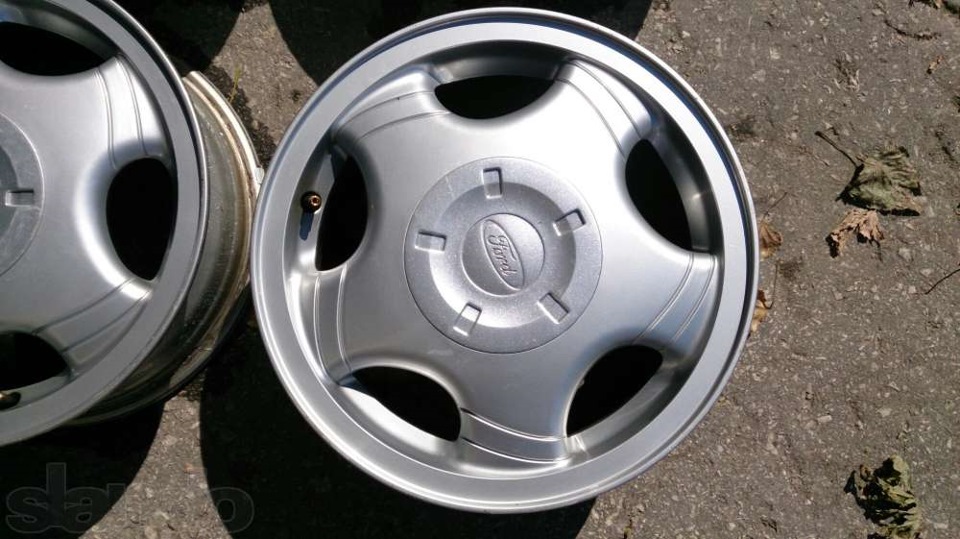 Обмінюю свої R14 на R15 з гумою 4