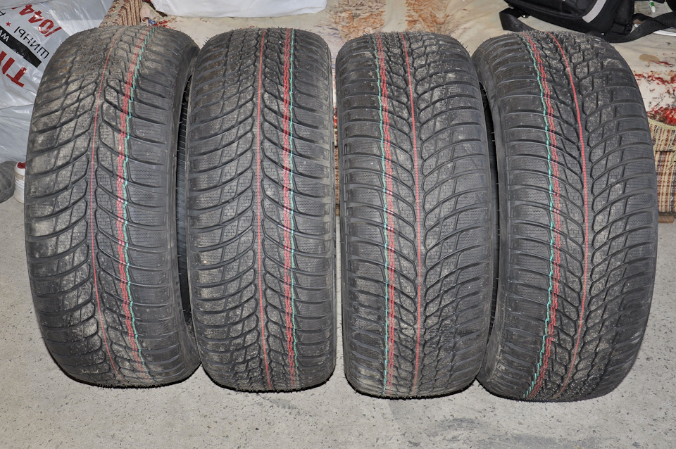 Тапки на зиму Bridgestone blizzak lm-32s 1