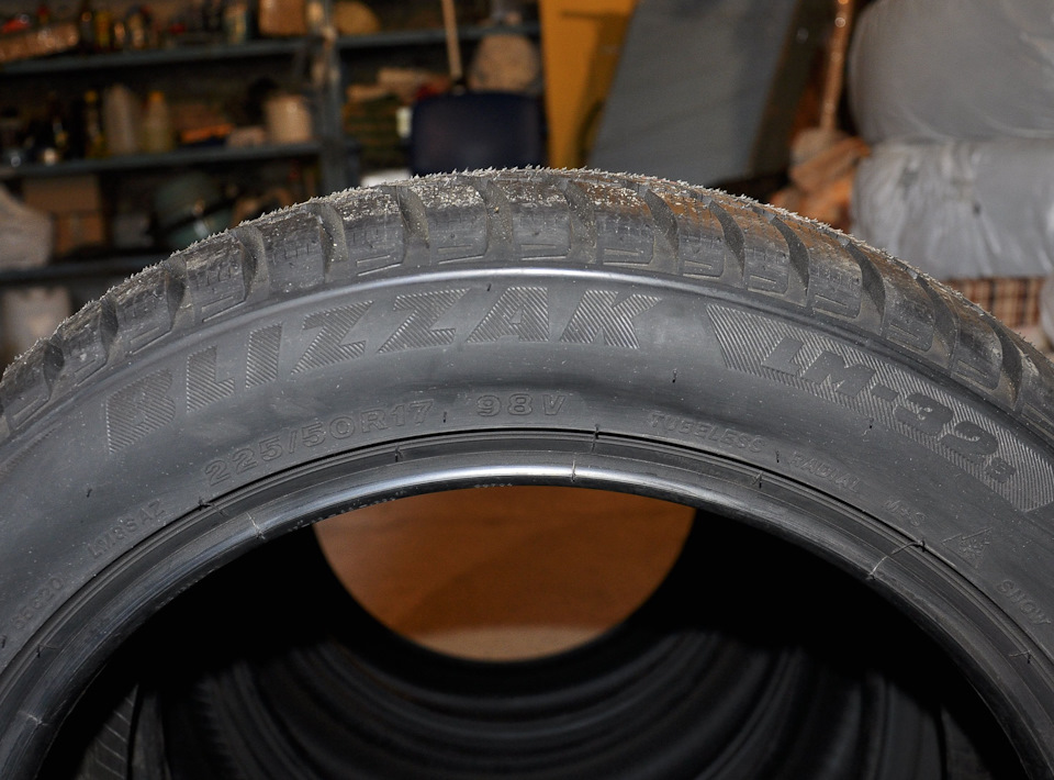 Тапки на зиму Bridgestone blizzak lm-32s 3