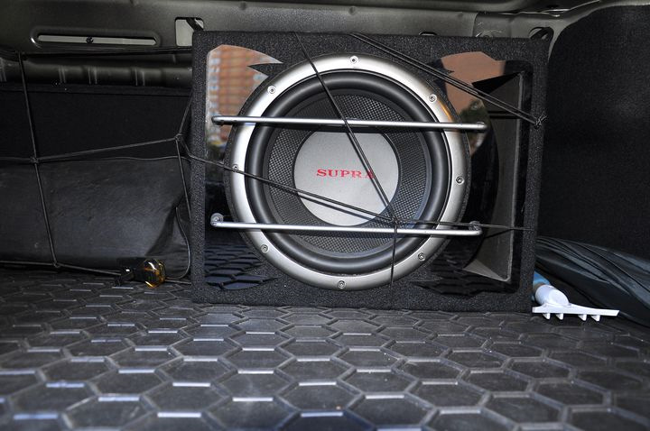 Замінив ГУ на Android 5.1.1 + камера заднього виду + ​​Subwoofer 2