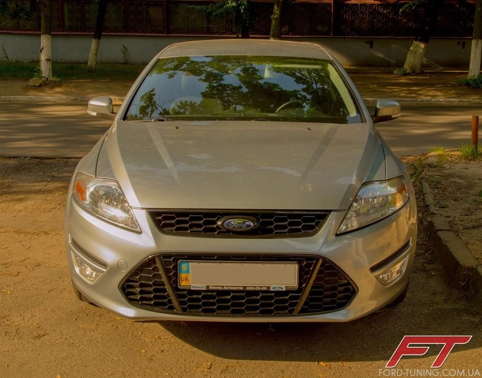 Штатні бі-ксенонові фари на Ford Mondeo 4