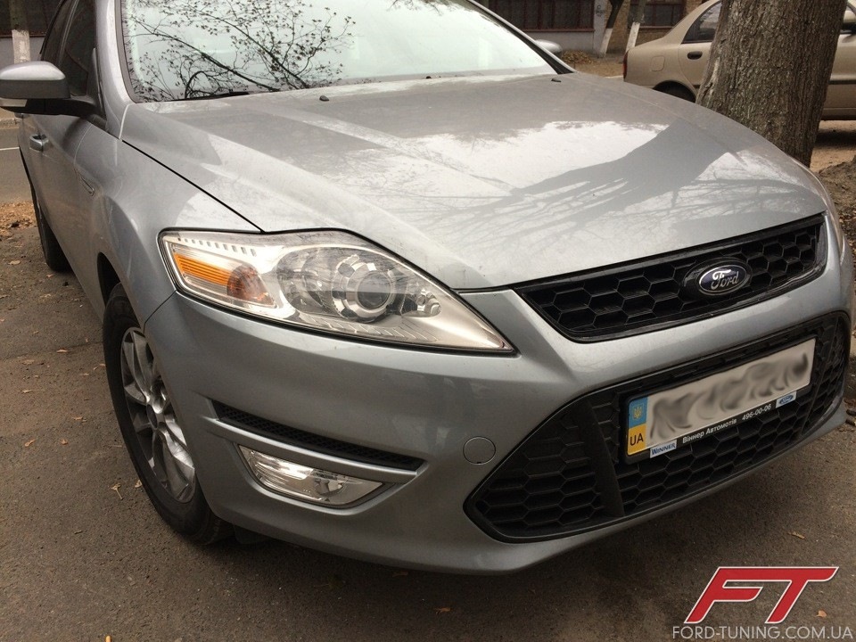 Штатні бі-ксенонові фари на Ford Mondeo 4 4