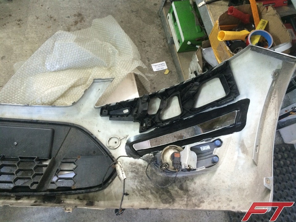 Установка спорт обважування та ДХО на Mondeo 4 рестайл / Mondeo mk4 lift sport body-kit and DRL installation 3