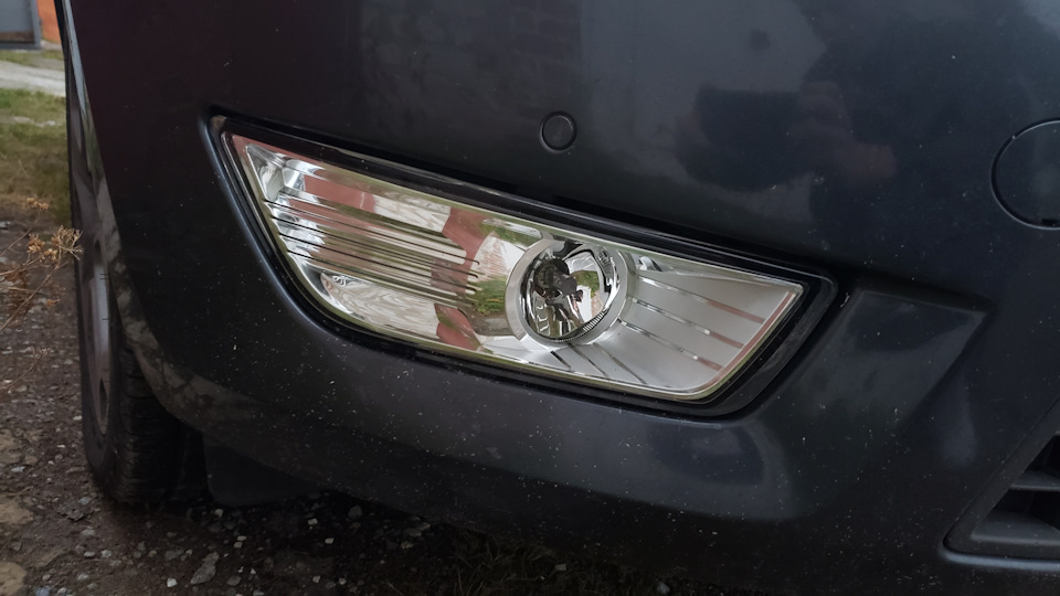 Нова туманка TYC Ford Mondeo MK4 4