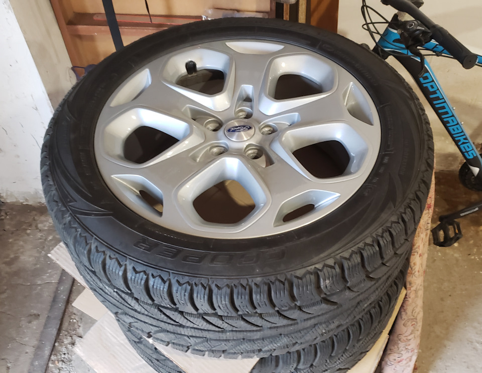Зразок дисків R18 Ford Mondeo Titanium 1