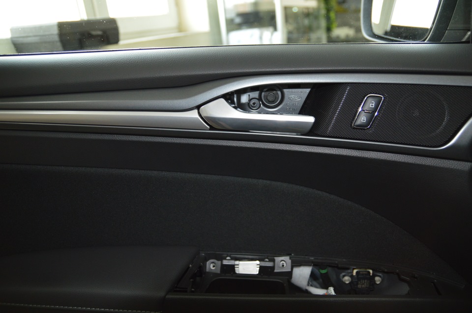 Заміна динаміків у Мондео 5 / Loudspeakers for Mondeo mk5 3