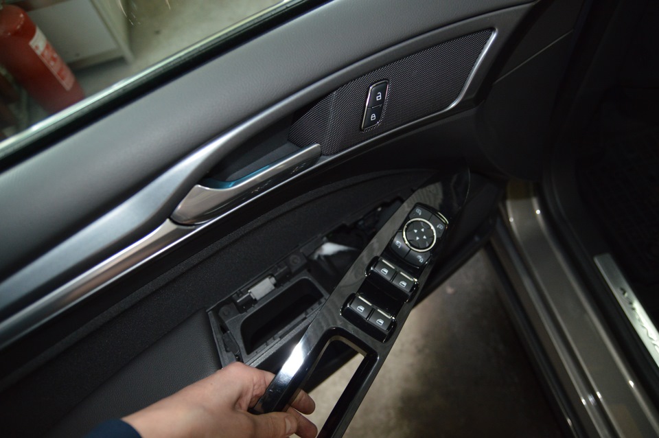 Заміна динаміків у Мондео 5 / Loudspeakers for Mondeo mk5 1