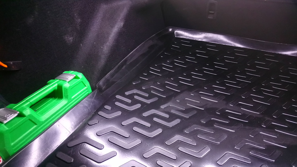 Килимок багажника Mondeo IV седан 2