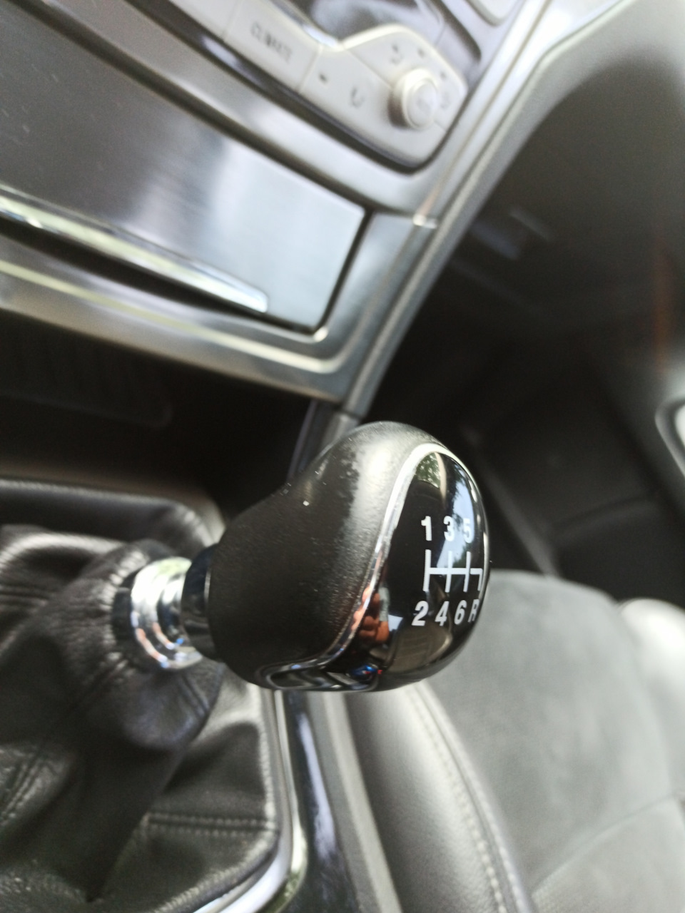 Перетяжка керма, чохла кпп та ручки кпп Mondeo IV 2