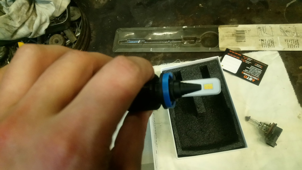 Заміна лапм ПТФ MONDEO IV на LED 3