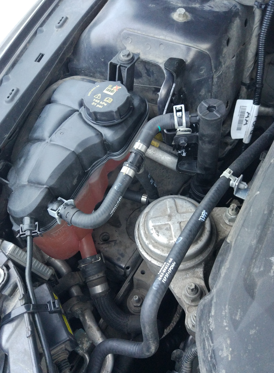 Відгук автомобіля за сервісною програмою 17S09 для Ford Mondeo 4 1.6L Ecoboost 1
