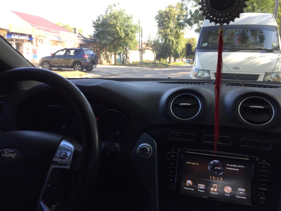Штатна магнітола Incar 3