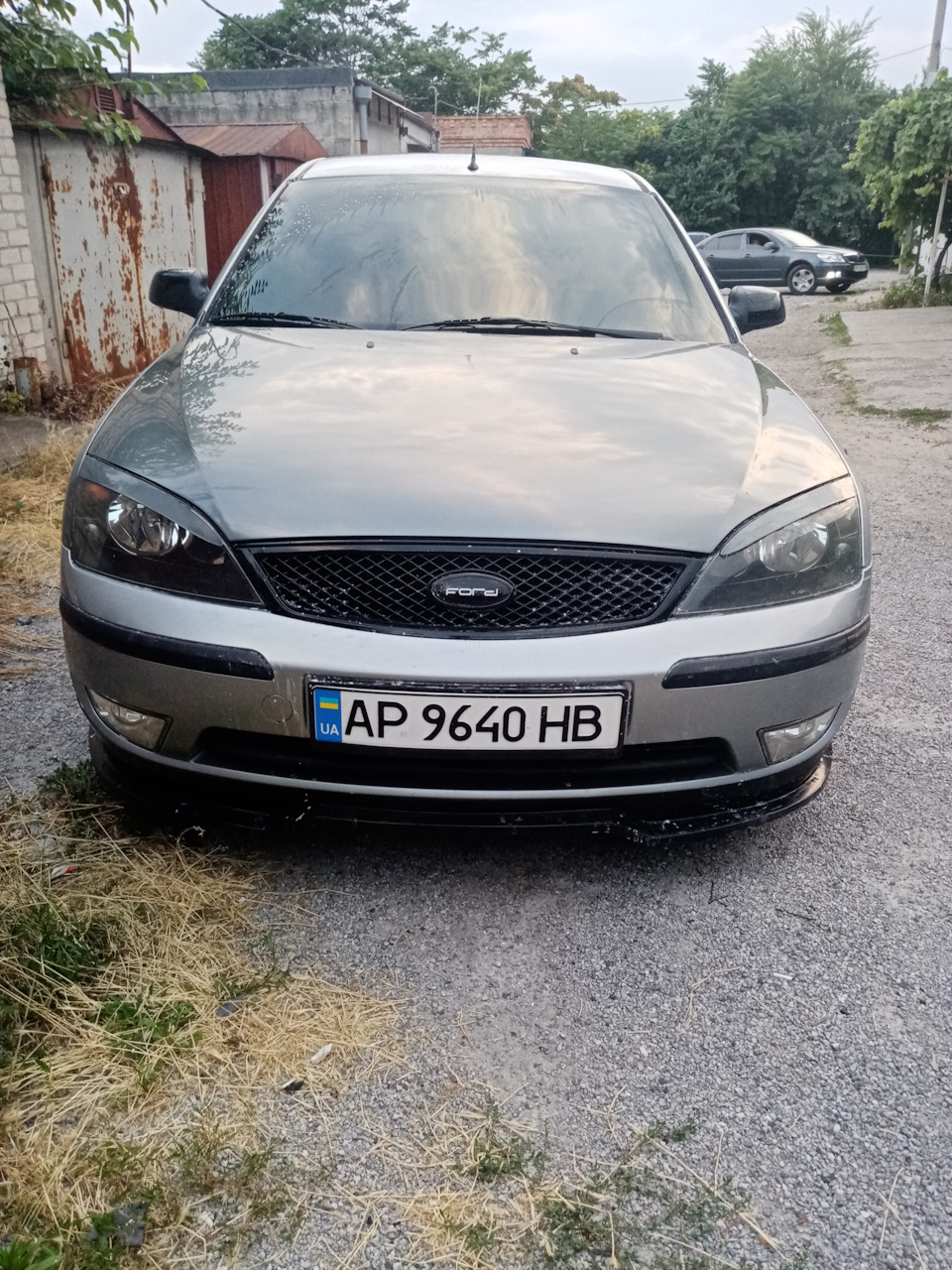 Вії на фари). 2