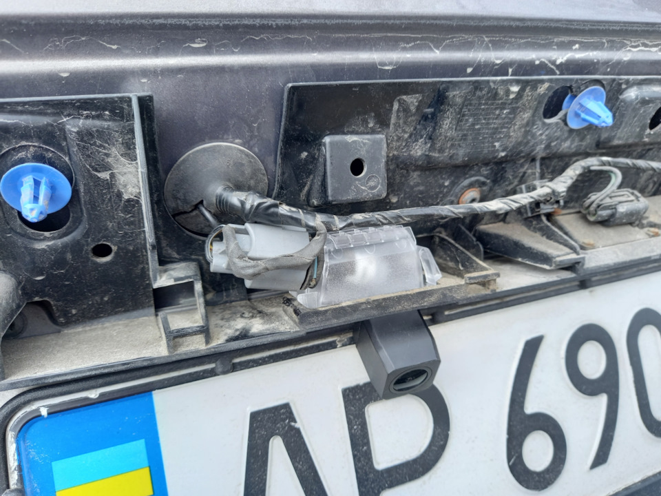 Нова камера заднього виду 1