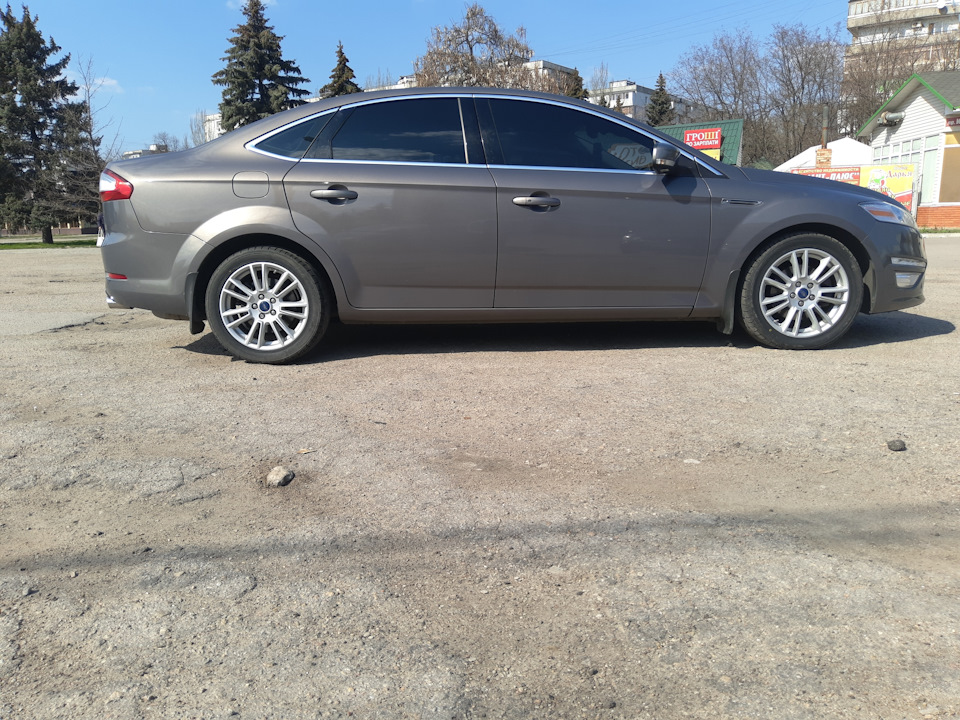 TOYO Proxes T1R 235/45 R17. Зовнішній вигляд - відгук. 1