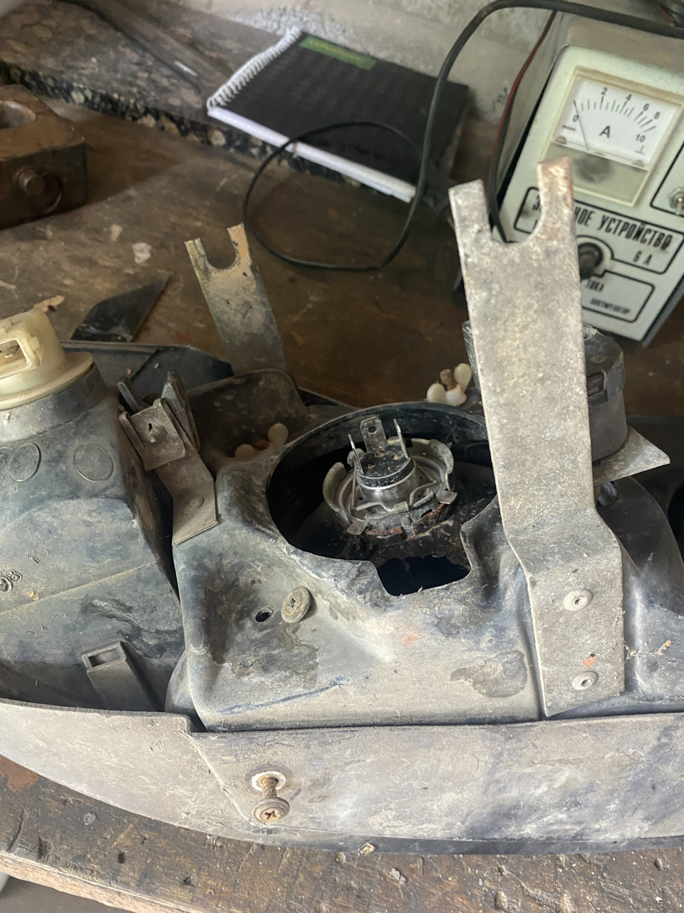 Фари Моретт 5