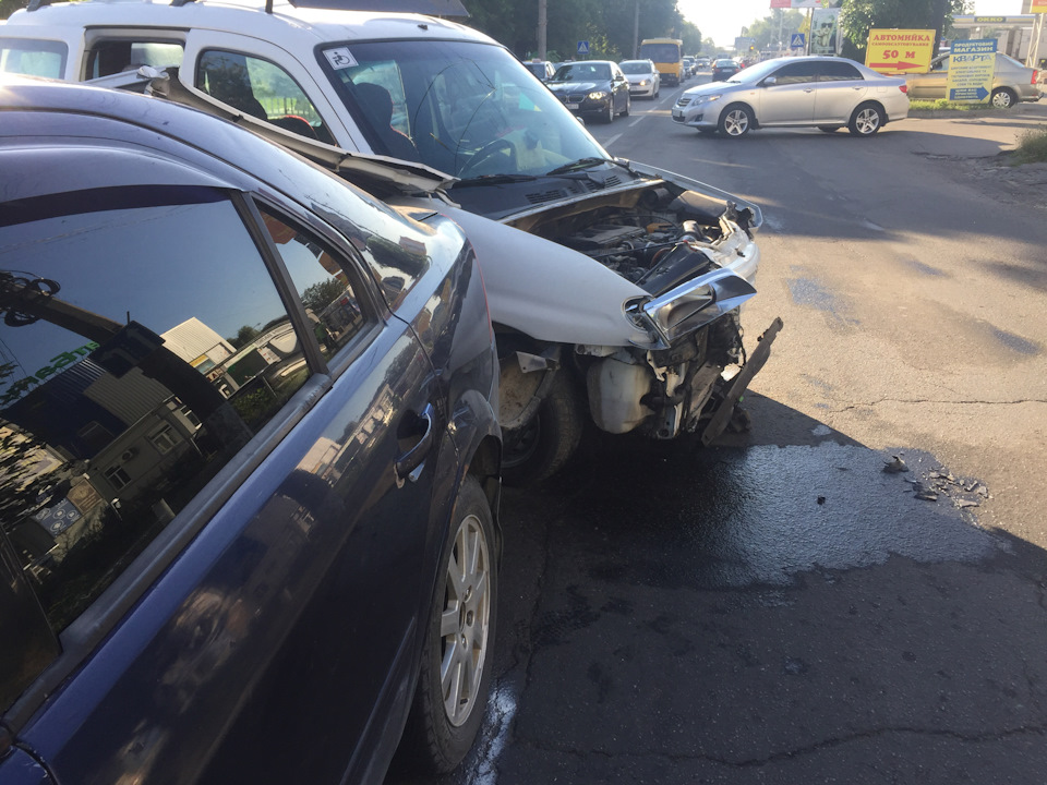 Аврія😭 2