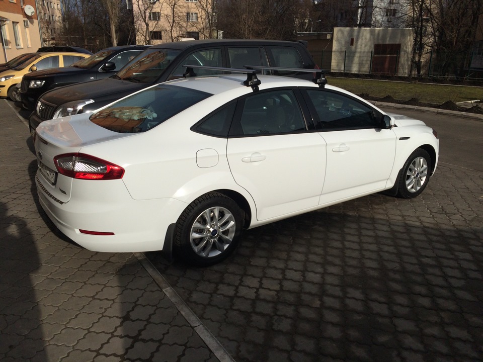Рейлінг Thule на дах і вантажний бокс 2
