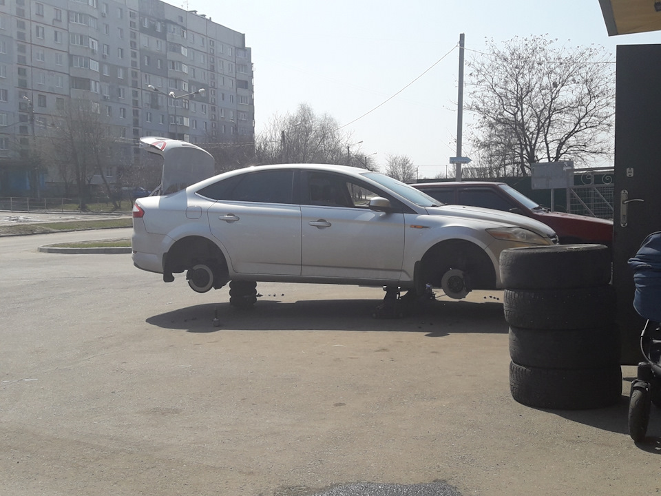 Ось і нові туфлі для подруги) 1